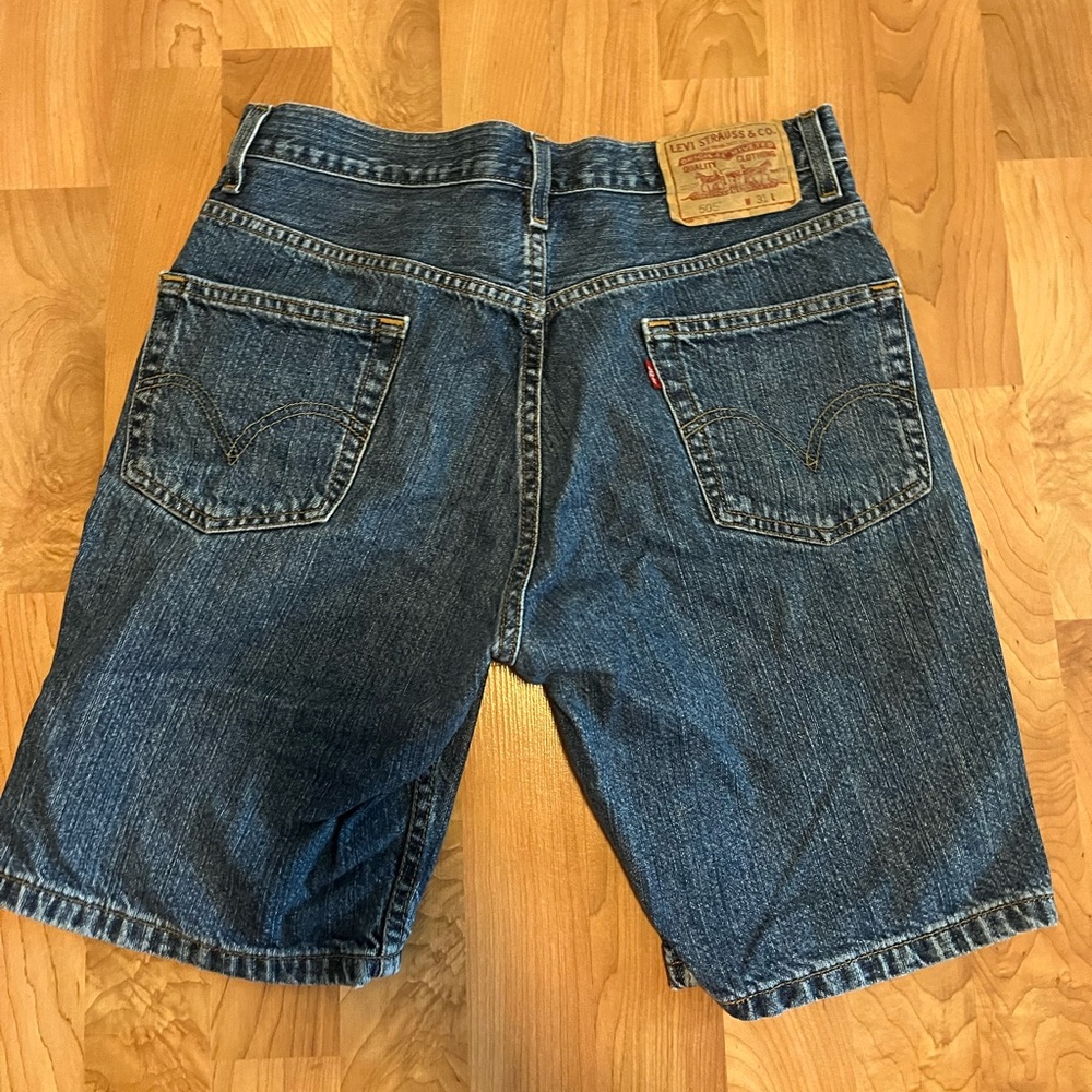 Levi 505 W31 Dark Wash Shorts